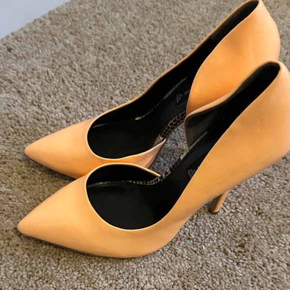 Steven by Steve Madden Women's Coral Heels - Picture 2 of 6